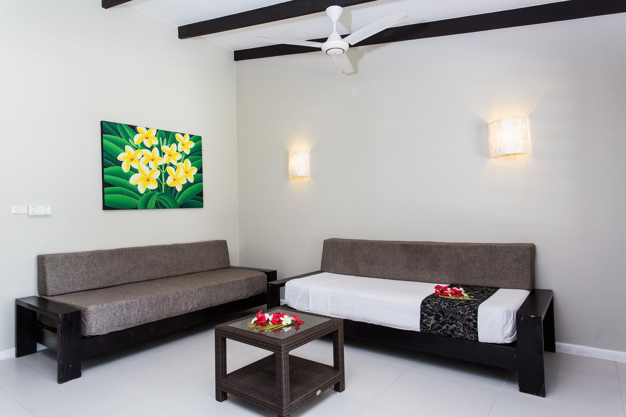 Plantation Island Resort Malololailai Esterno foto
