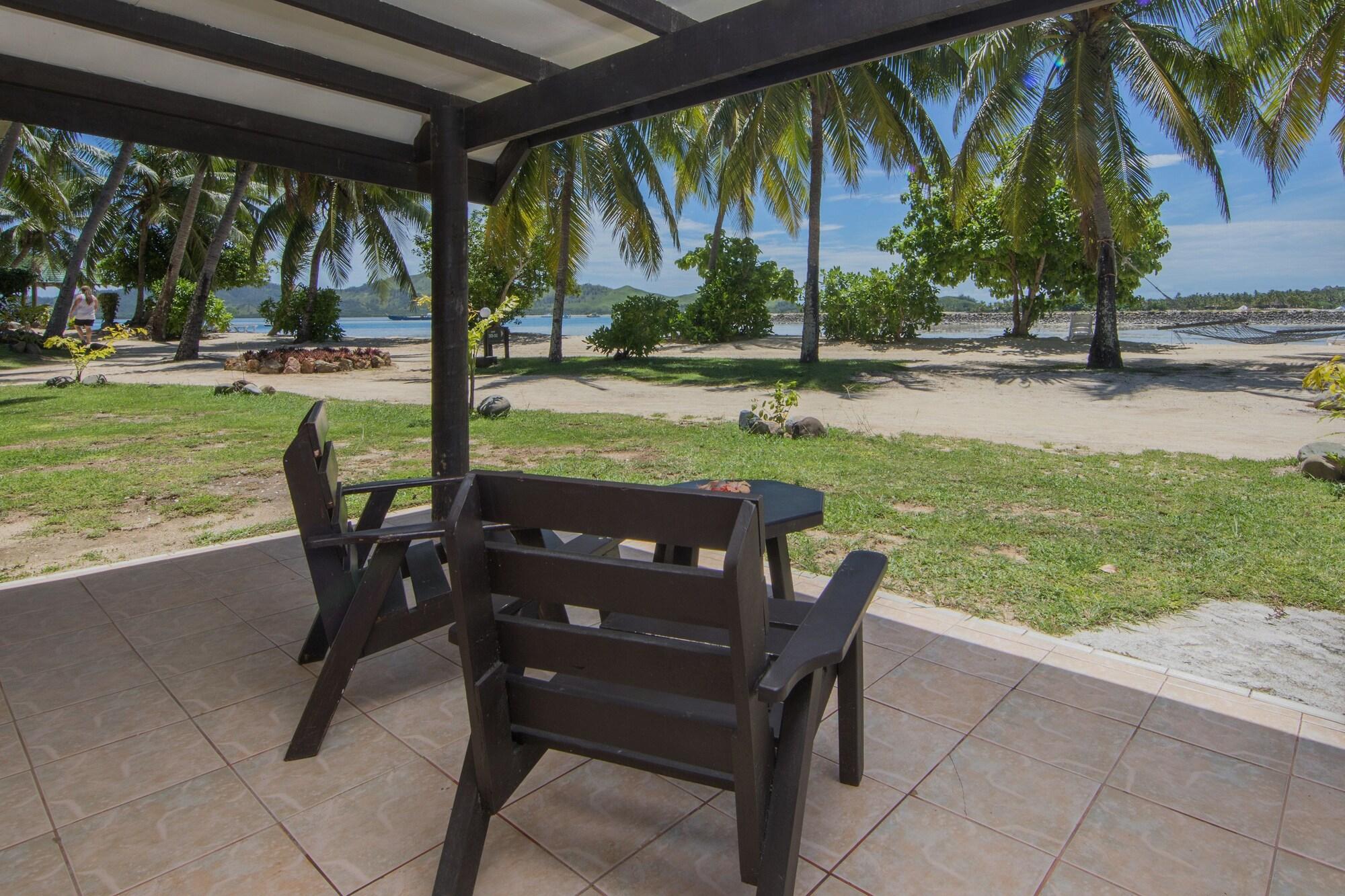 Plantation Island Resort Malololailai Esterno foto